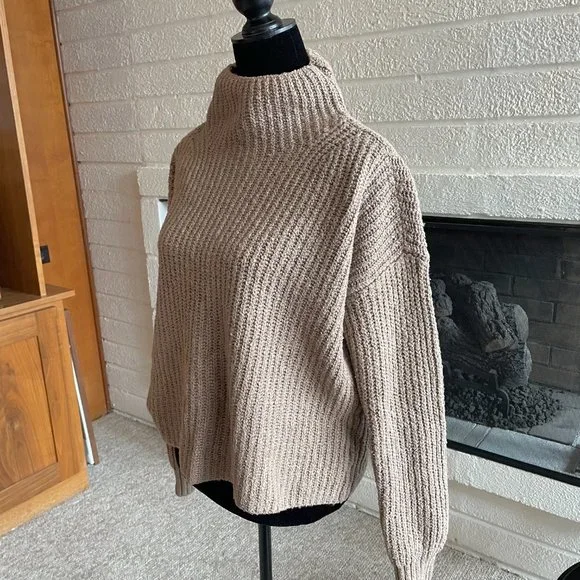 Anthropologie Margaret Knitted Mock Neck Sweater Size Small Beige - Picture 3 of 7